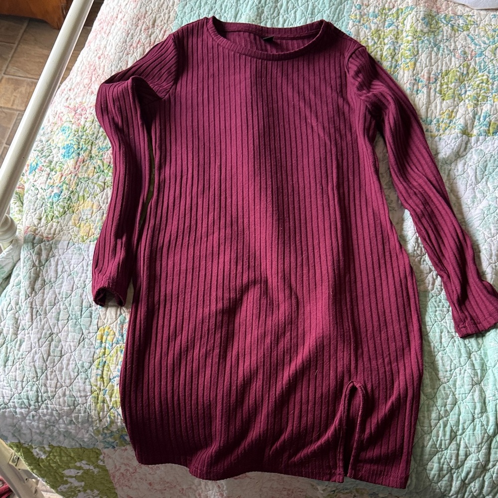 Women’s Ribbed Long-Sleeve Sweater Dress - Burgundy